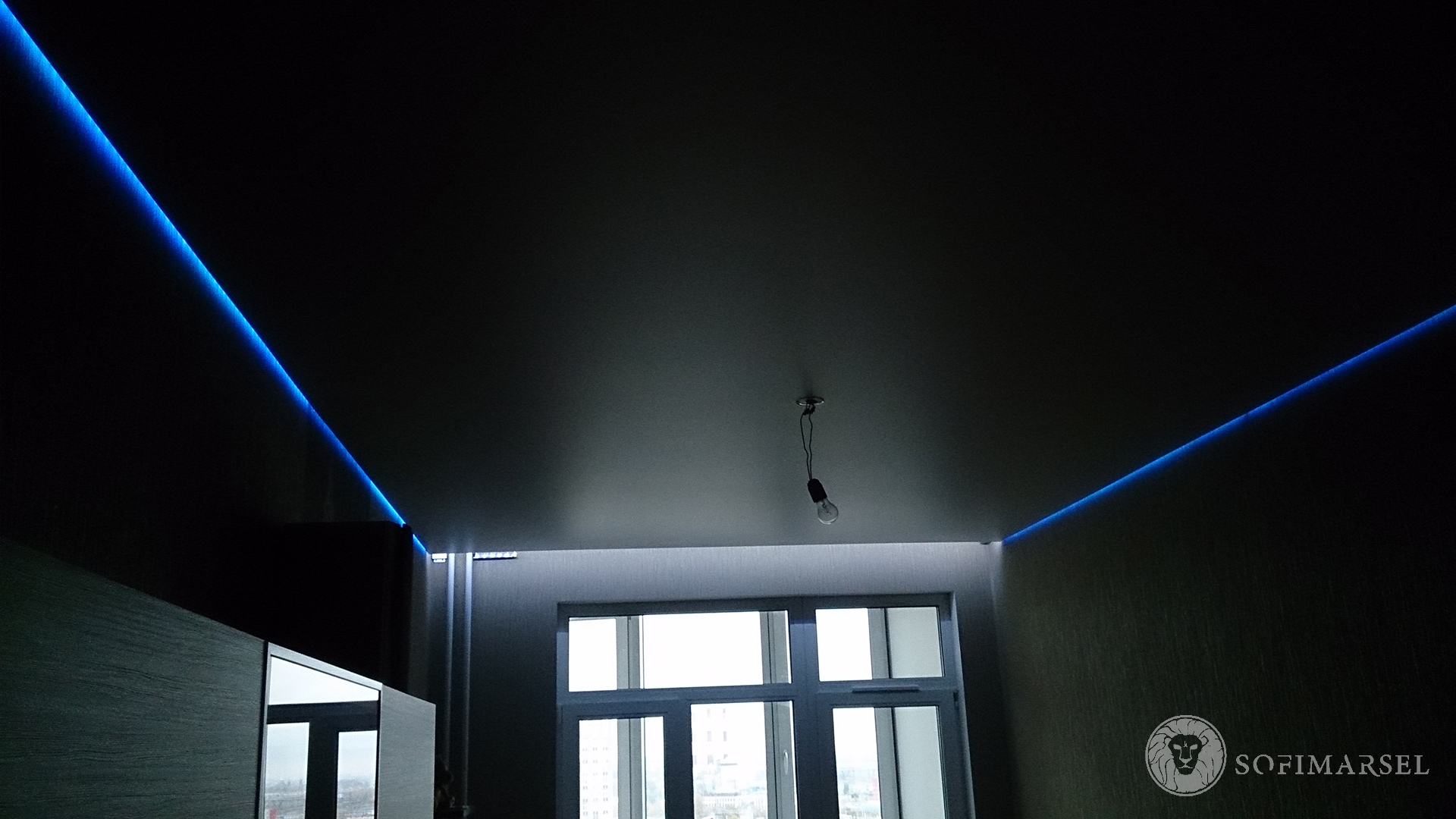 Парящий теневой. Парящий потолок с подсветкой. Черный натяжной потолок с подсветкой. Черный глянцевый потолок. Черный матовый натяжной потолок.
